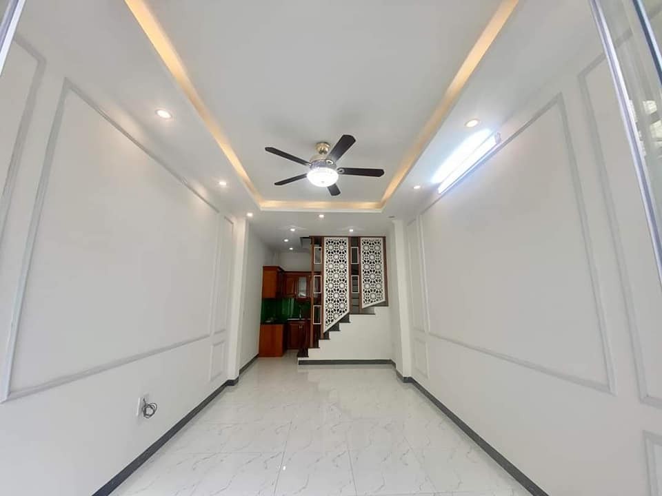 Bán Nhà Ngõ số 46 đường Ngọc Hồi DT 35m² x 4 tầng giá bán 3,45 tỷ đồng SĐCC