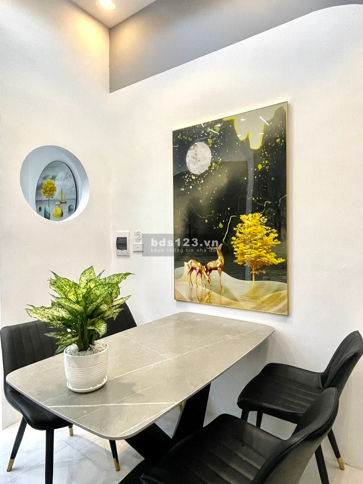 Bán nhà phố Hoàng Ngọc Phách, lô góc, ô tô tránh, kinh doanh, 55m2 x 4 tầng, 13.8 tỷ