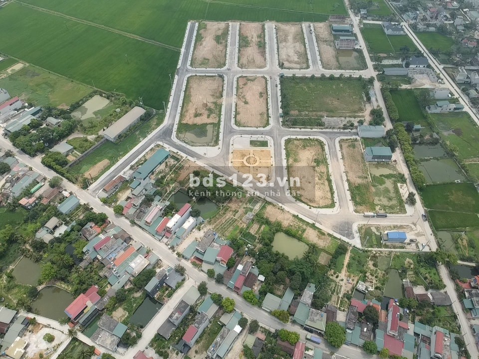 Cần bán đất khả năng sinh lời cao đã có số bàn giao ngay