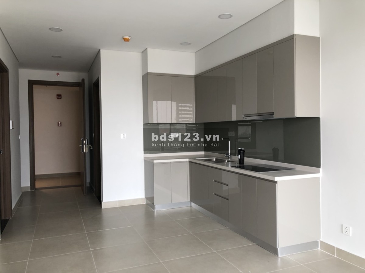 Cho thuê nhanh căn 62m2 River Panorama giá 9tr/ tháng bao phí dịch vụ, đã lắp máy lạnh và rèm