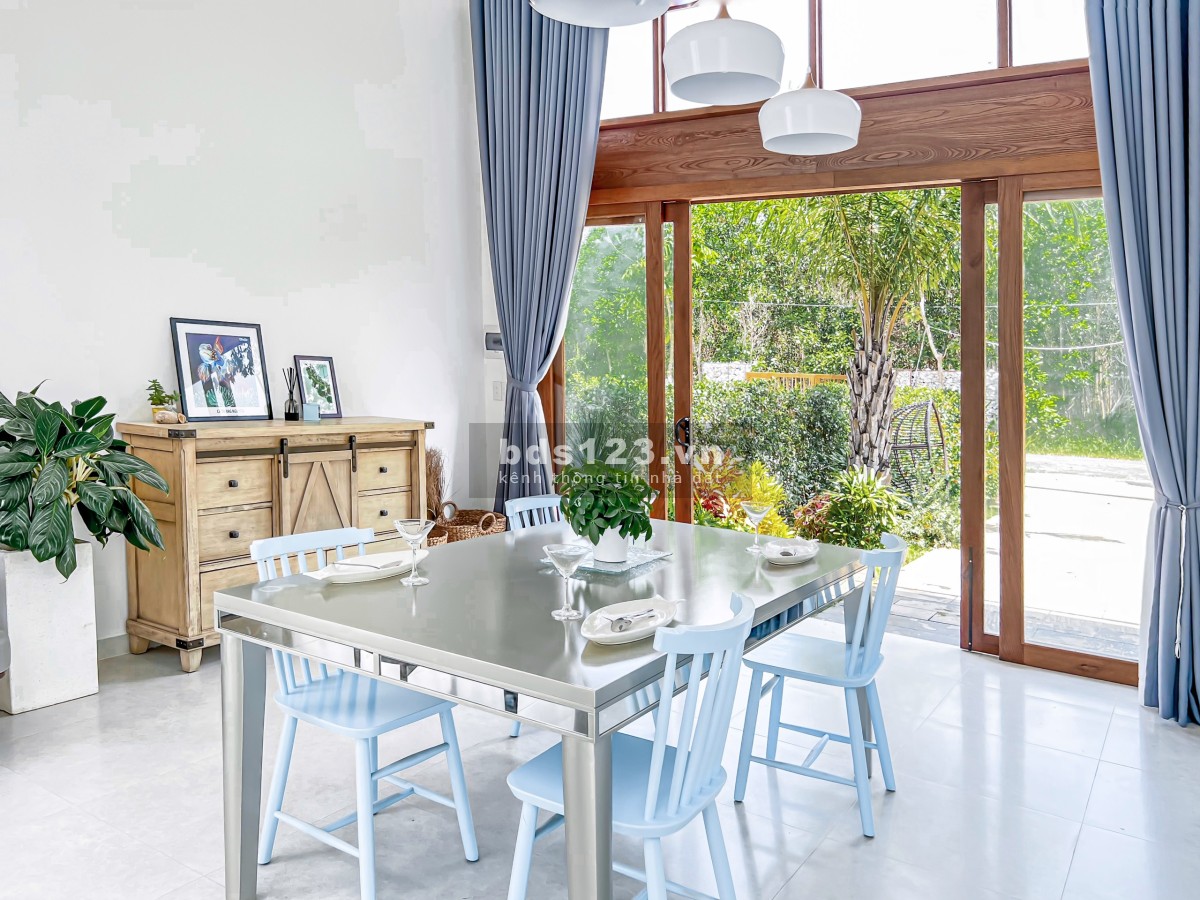 Cần bán nhà phố vườn tại bà rịa khu Lộc An giá chỉ 2 tỷ 884
