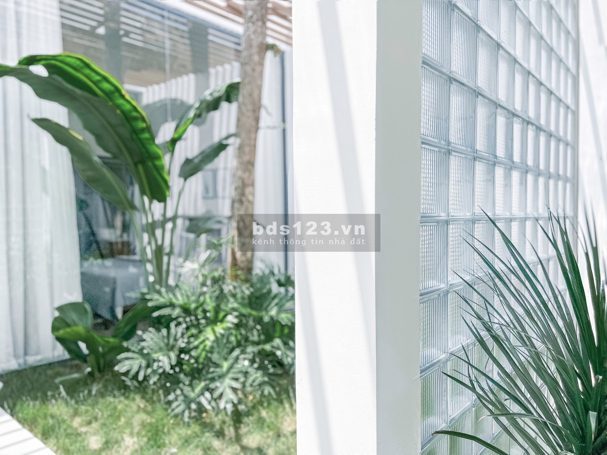 Cần bán nhà phố vườn tại bà rịa khu Lộc An giá chỉ 2 tỷ 884