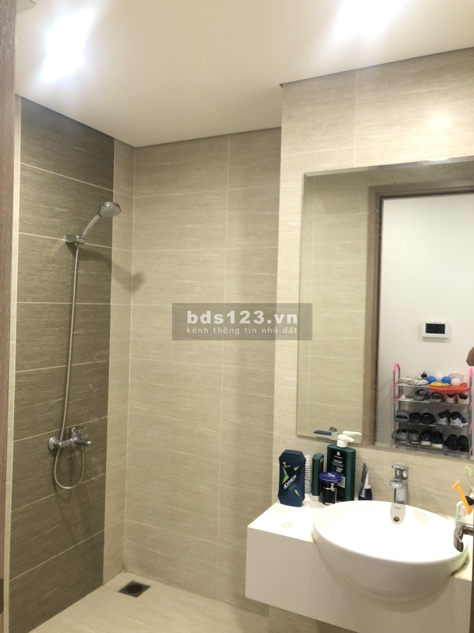 Cắt lỗ sâu căn 2PN 2VS view sông san hô giá 1.85 tỷ Vinhomes Ocean Park