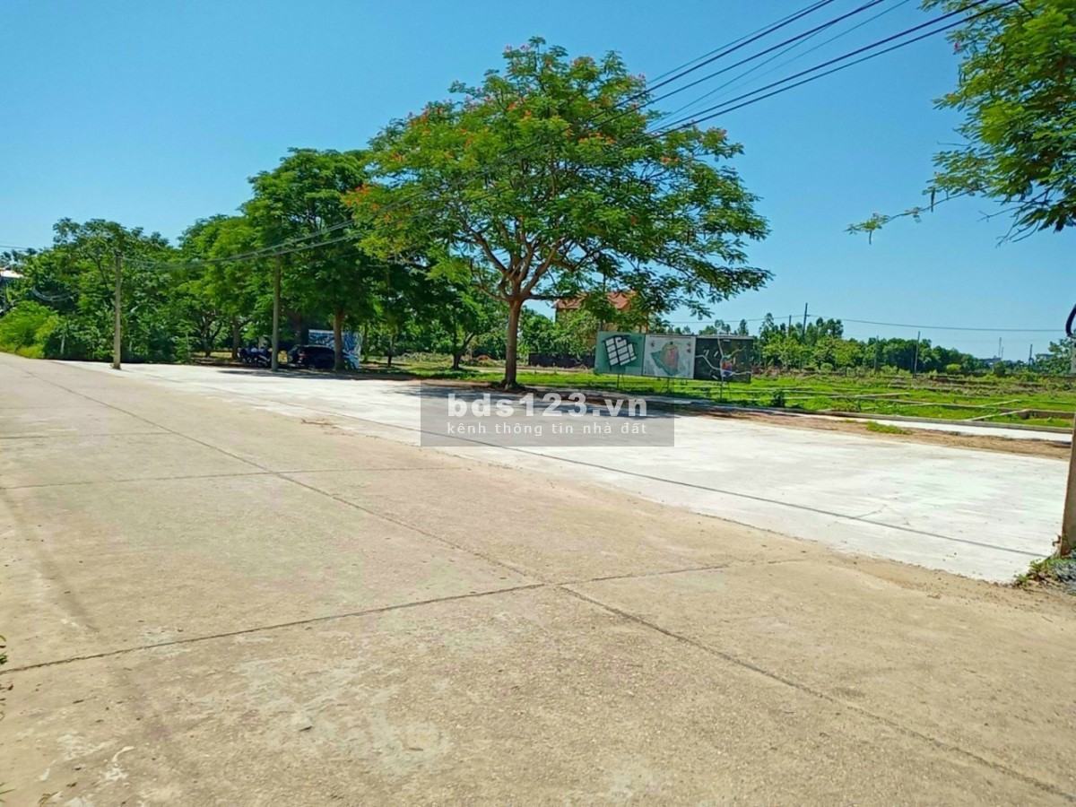 Bán đất Hoà Lạc, sát Tỉnh Lộ 420 sát chợ đối diện trung tâm hành chính xã Bình Yên