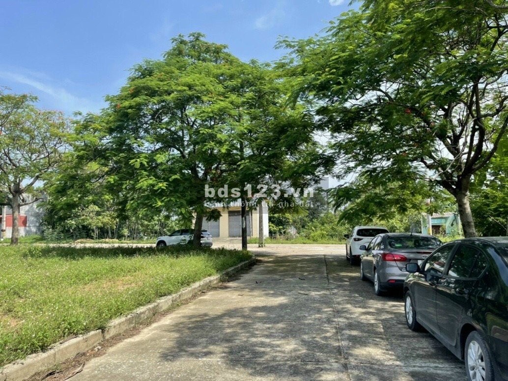 Bán đất Hoà Lạc, sát Tỉnh Lộ 420 sát chợ đối diện trung tâm hành chính xã Bình Yên