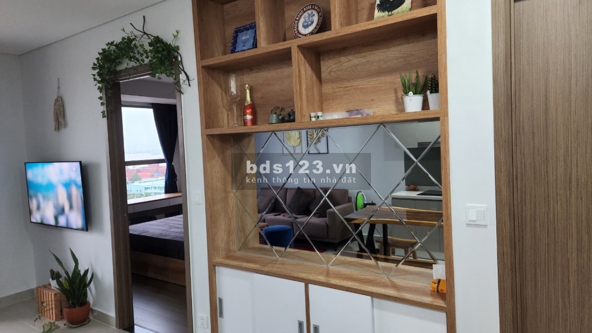Kẹt tiền bán căn hộ River Panorama Quận 7, 65m2 view sông giá 3 tỷ full nội thất
