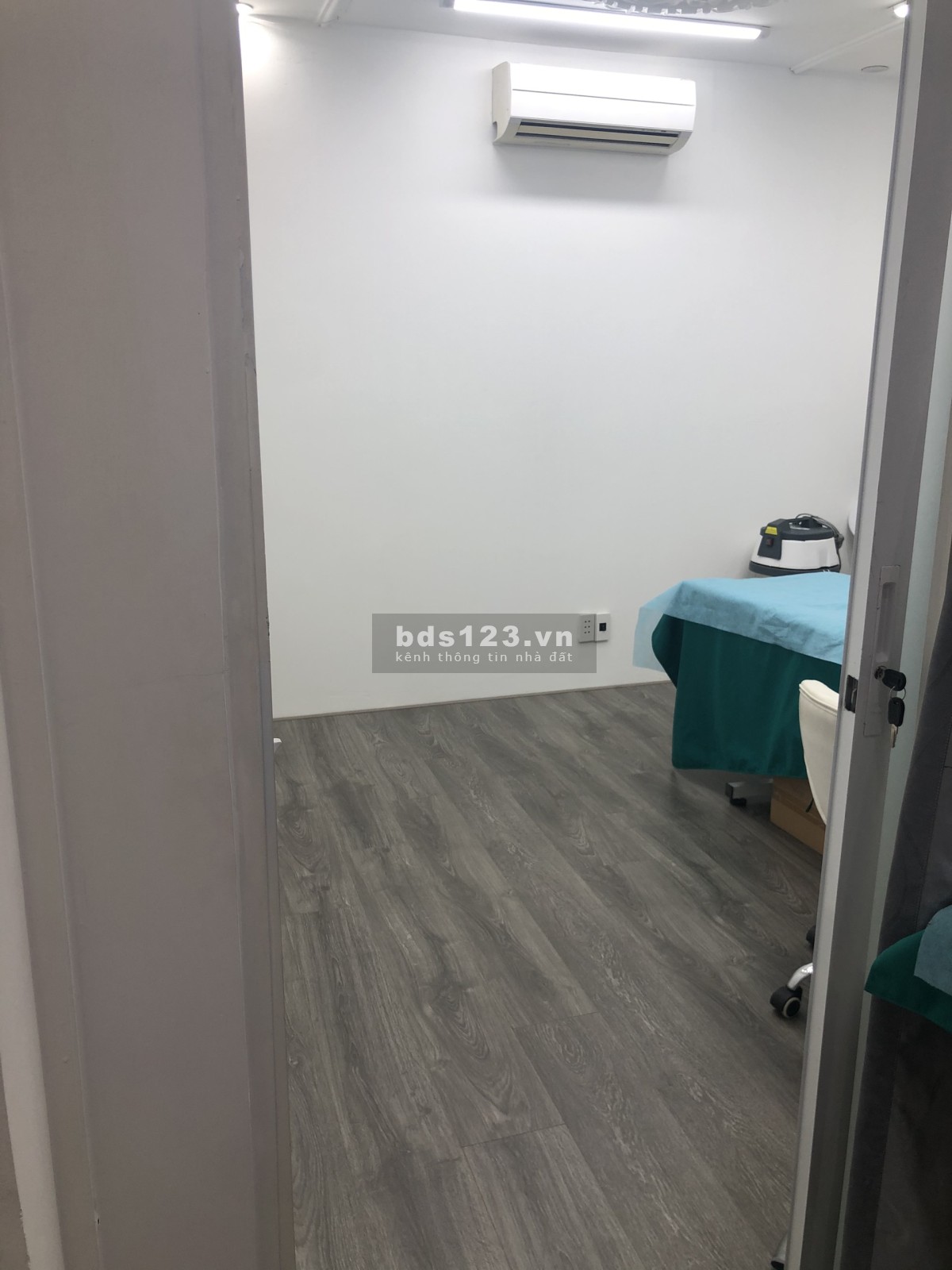 Phòng 45m2 ngay HUFLIT, Y Phạm Ngọc Thạch, Bách Khoa Quận 10