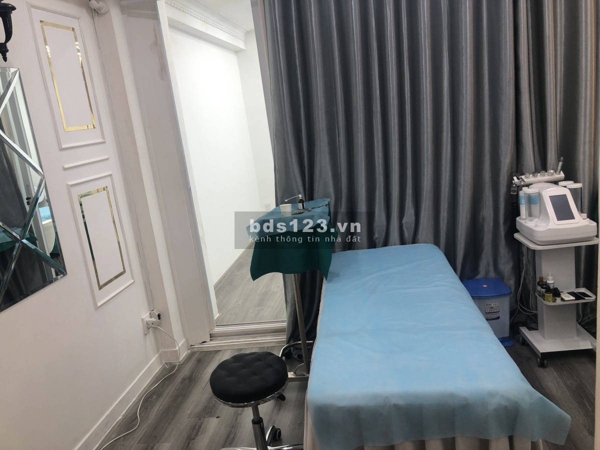 Phòng 45m2 ngay HUFLIT, Y Phạm Ngọc Thạch, Bách Khoa Quận 10