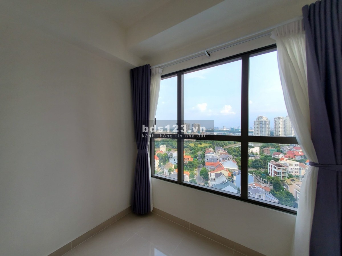 Tin thật 100% bán căn hộ 2PN - 76m2 view đẹp, tầng trung giá 4.170 tỷ bao thuế phí, LH: 0903681920