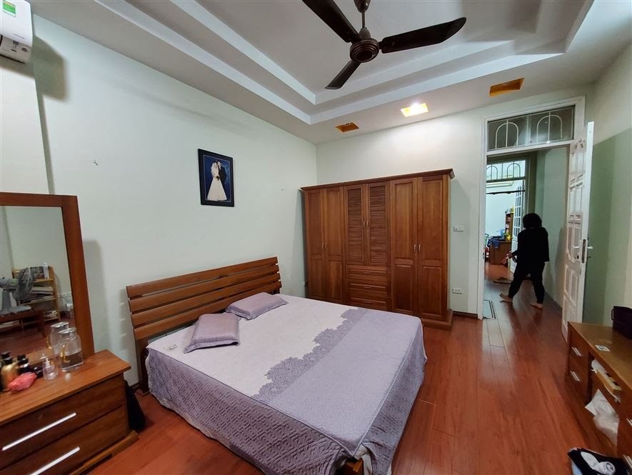Siêu hiếm Nguyễn Khuyến Hà Đông, diện tích 45m2, 4 tầng, phân lô ô tô nhỉnh 3 tỷ
