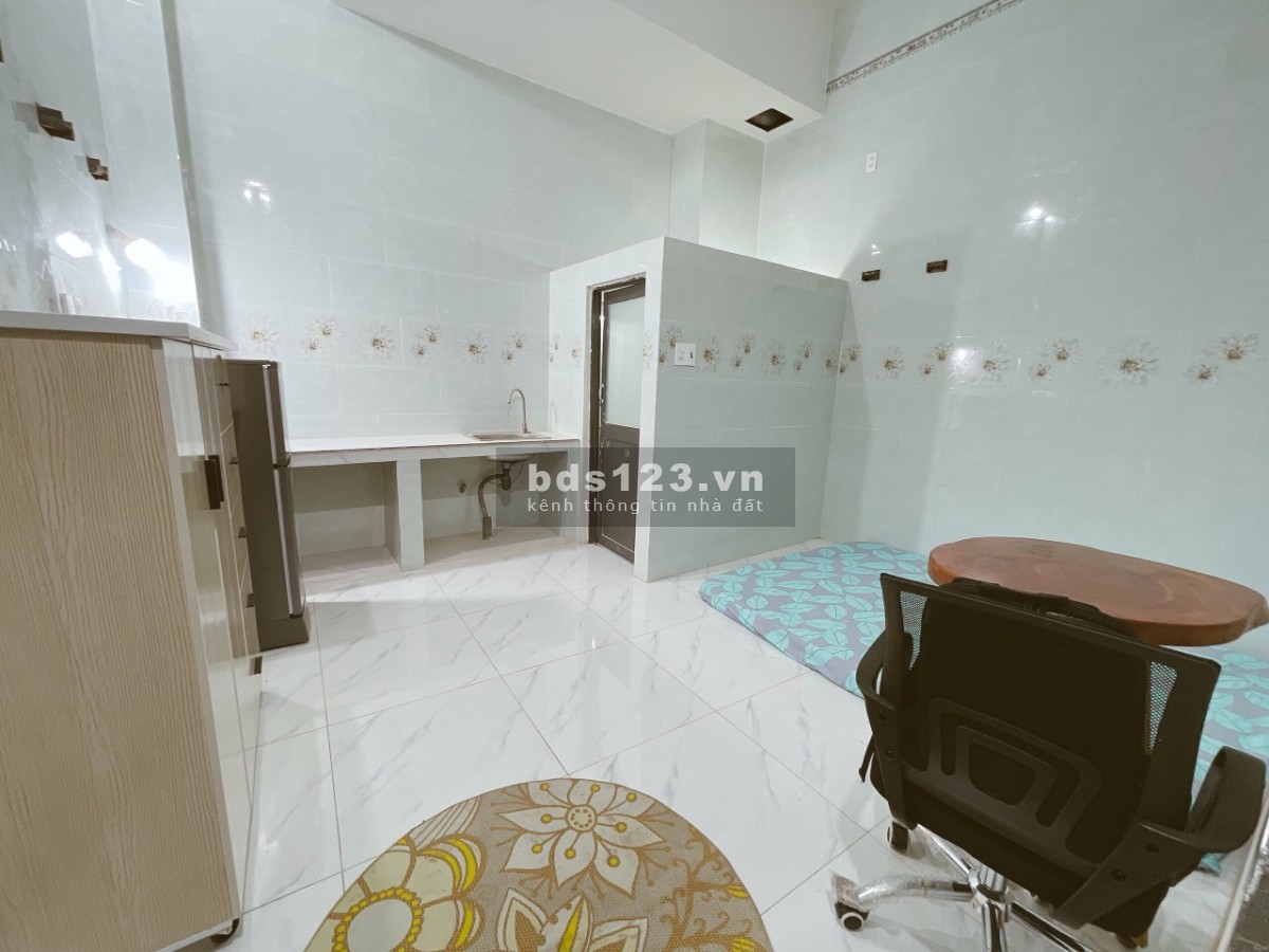 Phòng mới giá rẻ ngay tại Vườn Lài Tân Phú liên hệ 0385576140