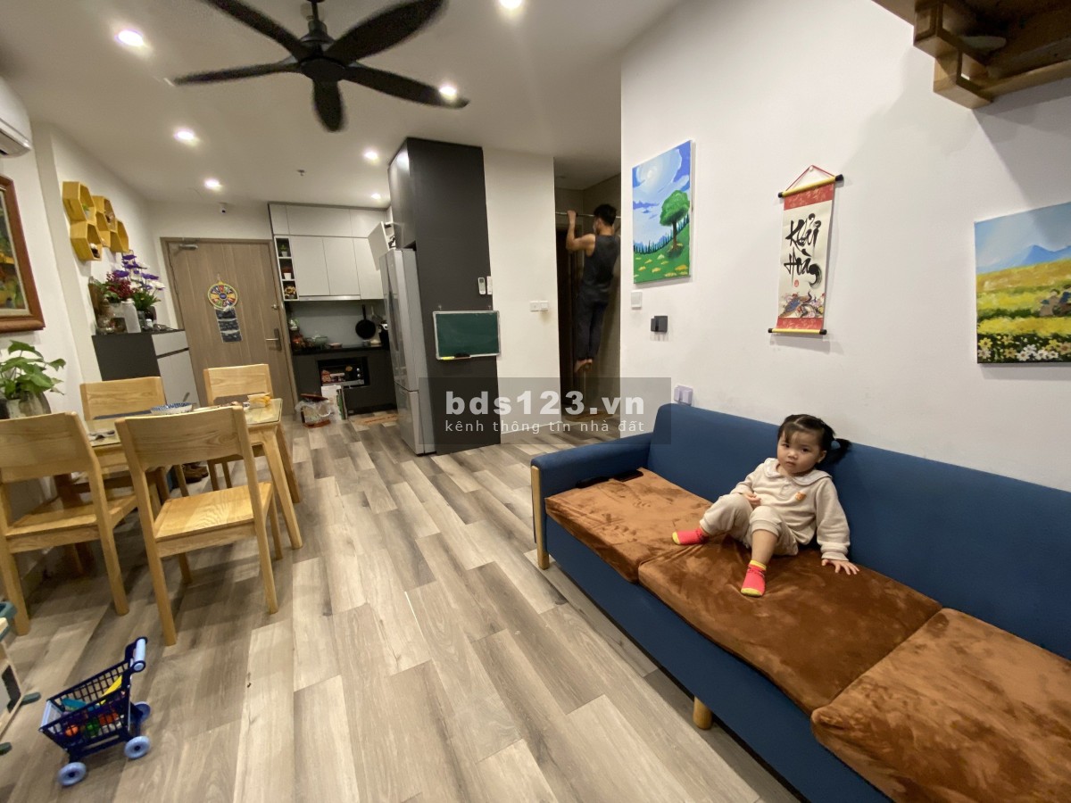 Bán gấp căn hộ 54m2, 02 phòng ngủ full nội thất giá 2,1 tỷ.