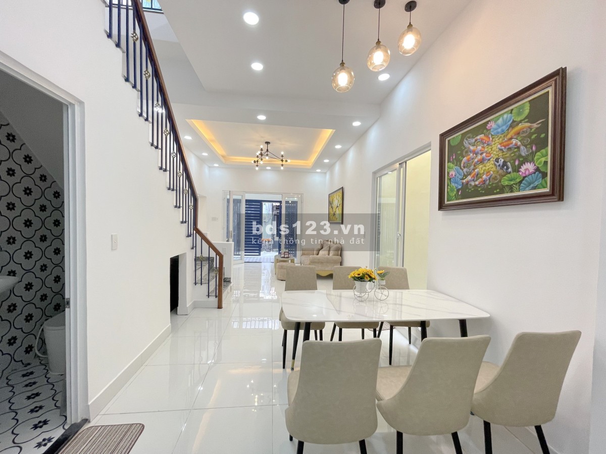 Bán nhà 1 Lầu hẽm 54 Lê Văn Lương phường Tân Hưng, Quận 7 giá tốt