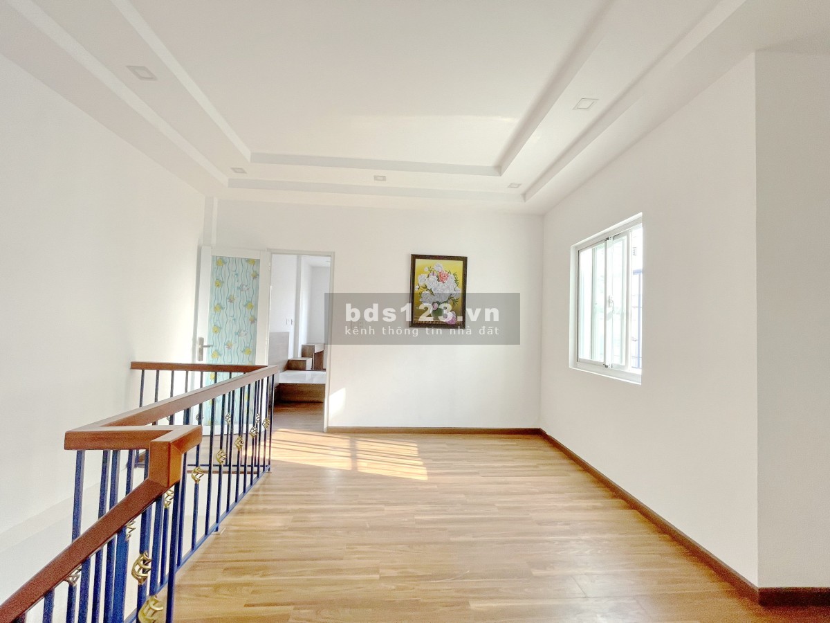 Bán nhà 1 Lầu hẽm 54 Lê Văn Lương phường Tân Hưng, Quận 7 giá tốt