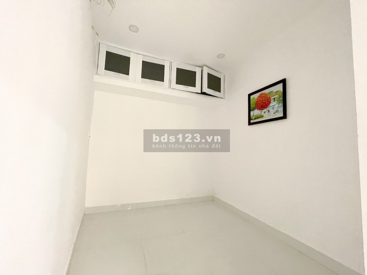Bán nhà 1 Lầu hẽm 54 Lê Văn Lương phường Tân Hưng, Quận 7 giá tốt
