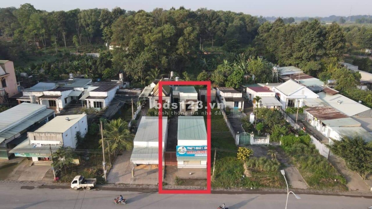 Cần Bán đất mặt tiền quốc lộ 51 tại bò sữa Long Thành diện tích 667m2