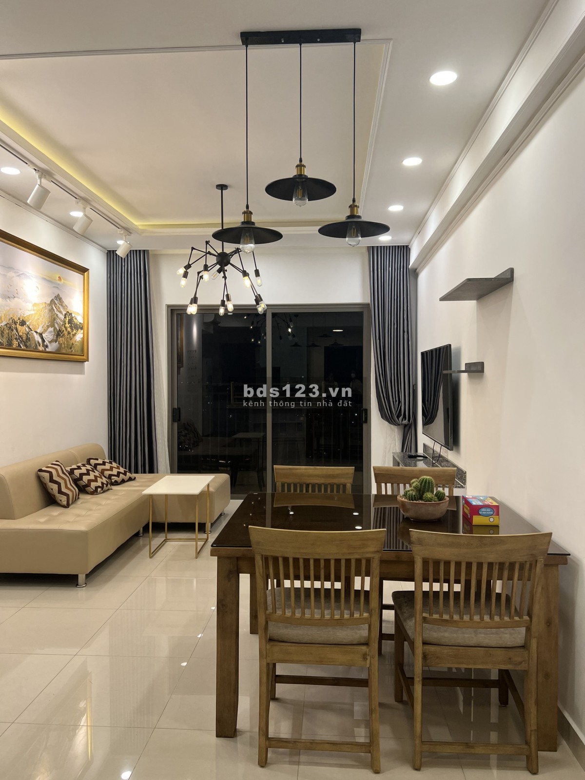 Cho thuê 3PN xịn xò chỉ 21tr tại The Sun Avenue Quận 2
