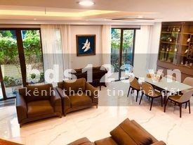 Chính chủ bán nhà liền kề Hanoi Garden City.Diện tích 144m2, 3 tầng, mặt tiền 8m, hướng Đông Nam.