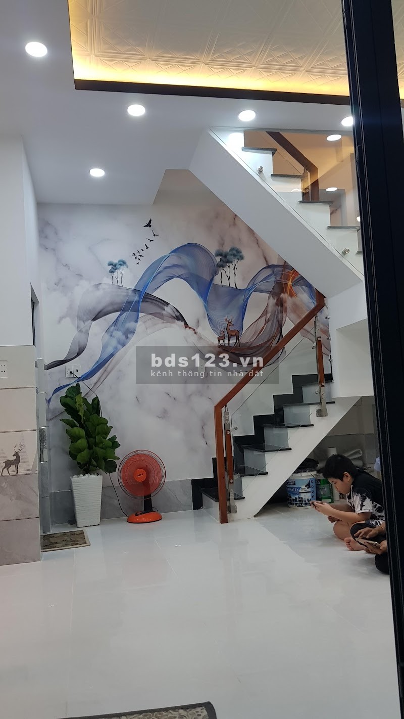 Bán nhà riêng Tăng Nhơn Phú DT 25m² x 2 tầng nhỉnh giá 1 tỷ đồng