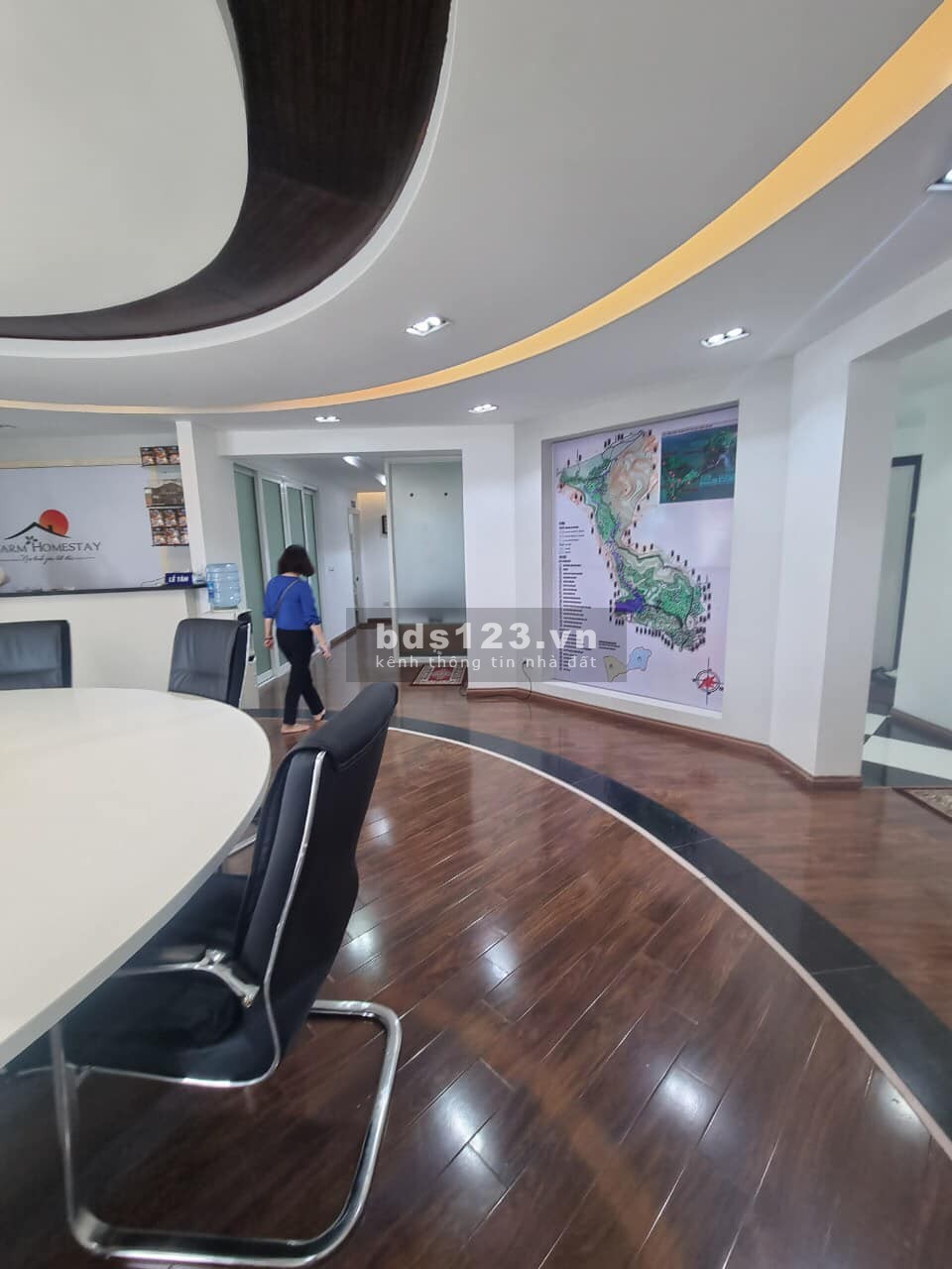 Chính chủ cần bán gấp căn hộ chung cư cao cấp để đi nước ngoài