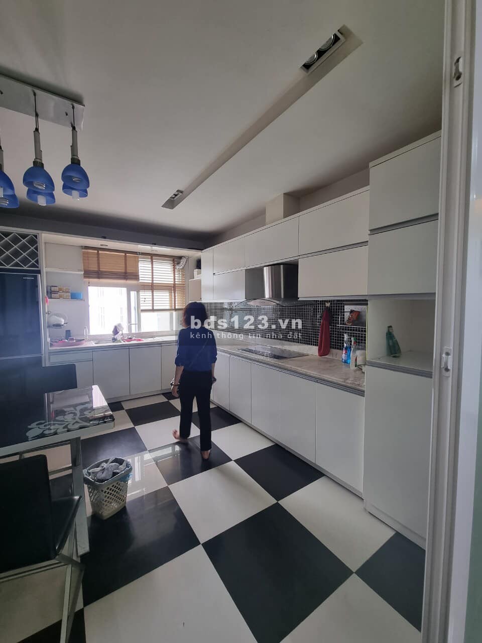 Chính chủ cần bán gấp căn hộ chung cư cao cấp để đi nước ngoài