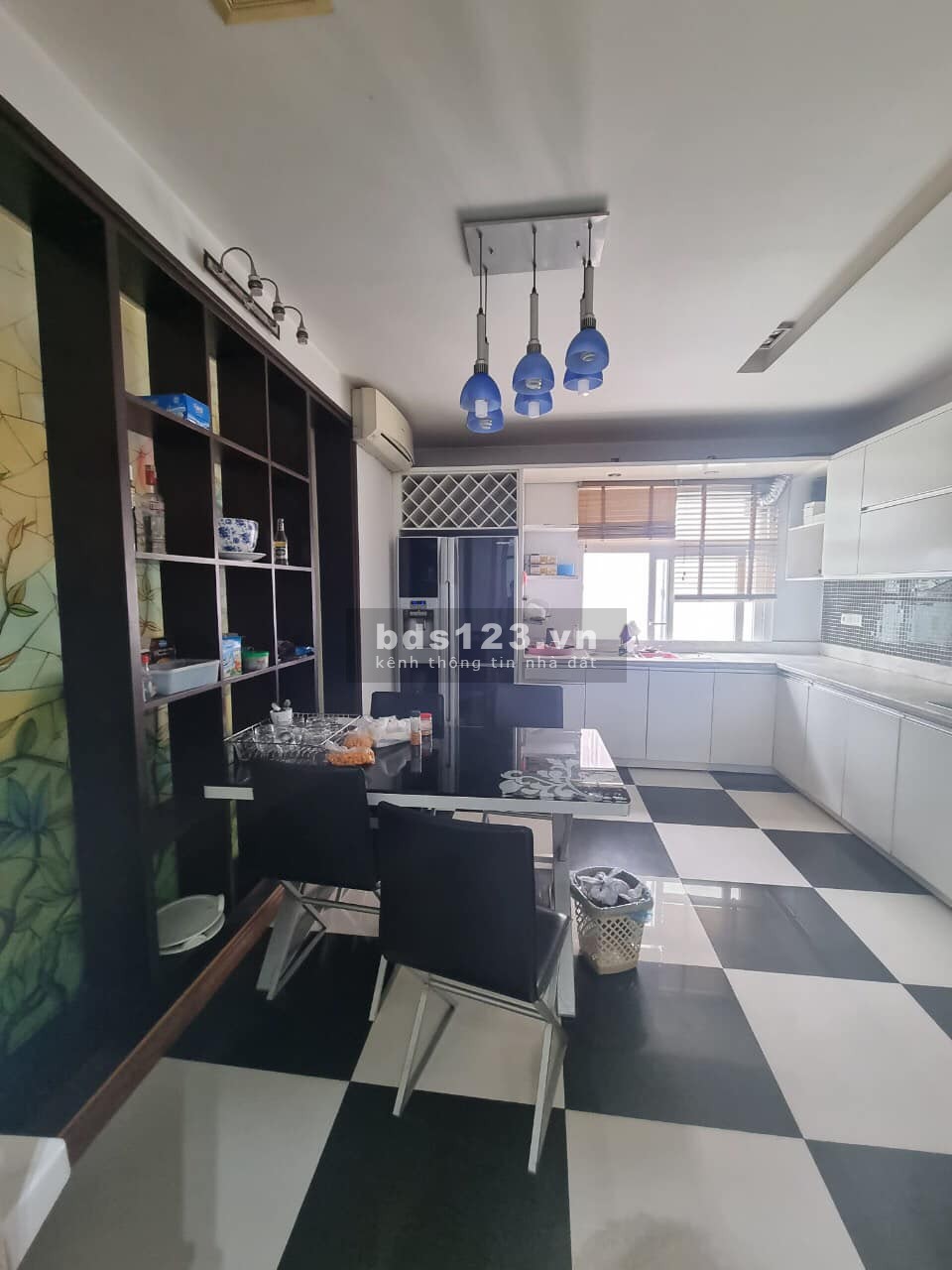 Chính chủ cần bán gấp căn hộ chung cư cao cấp để đi nước ngoài