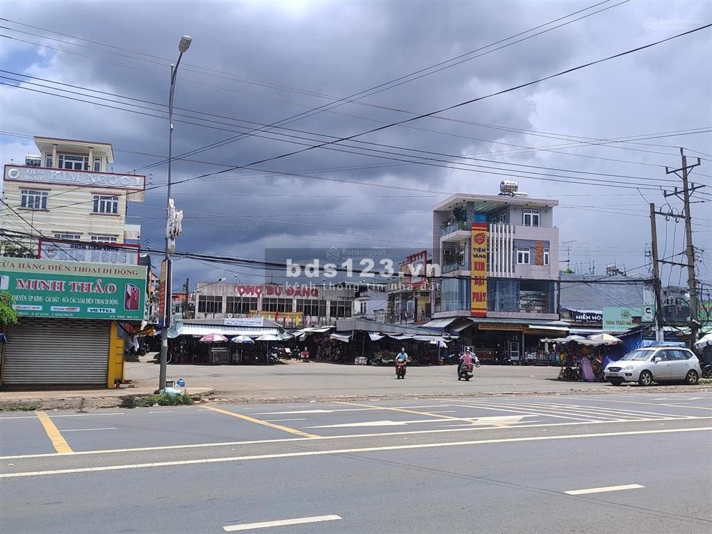 Chính chủ bán 520m2 đất khu dân cư đông. Sát QL13 sổ hồng riêng