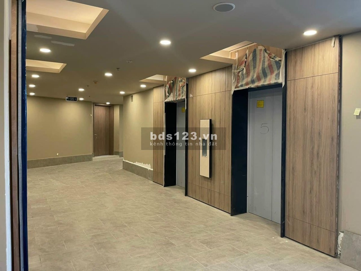 Chính chủ bán gấp căn 2PN tòa T1, tầng 18 chung cư Park Kiara, giá: 4.2 tỷ giá tốt nhất thị trường