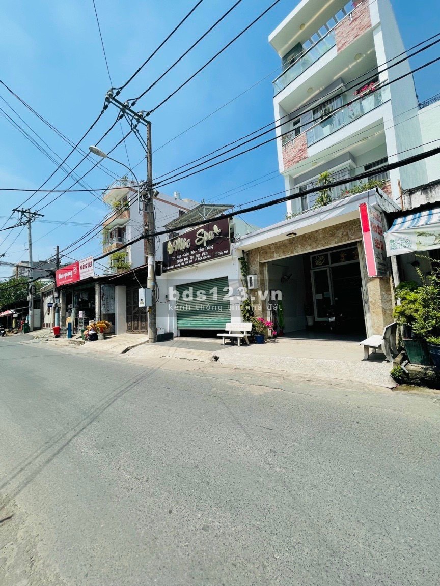 Bán đất Trường Thọ ngay Chợ Thủ Đức, đường 5m, 70m2 vuông vức, khu nhà cao tầng, giá đầu tư