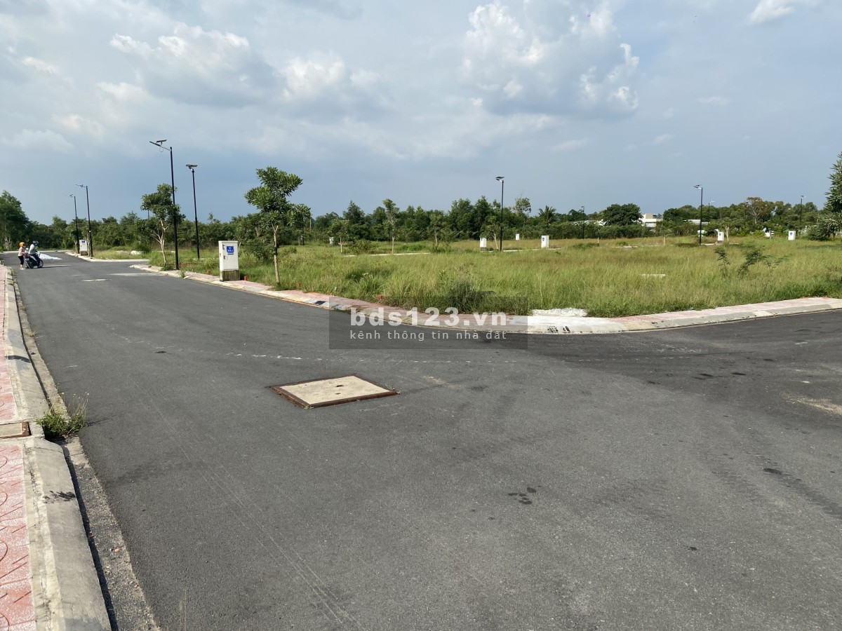 Khu đô thị Bình Chánh City (SHR), 790Tr/80m2 (Xây dựng tự do)