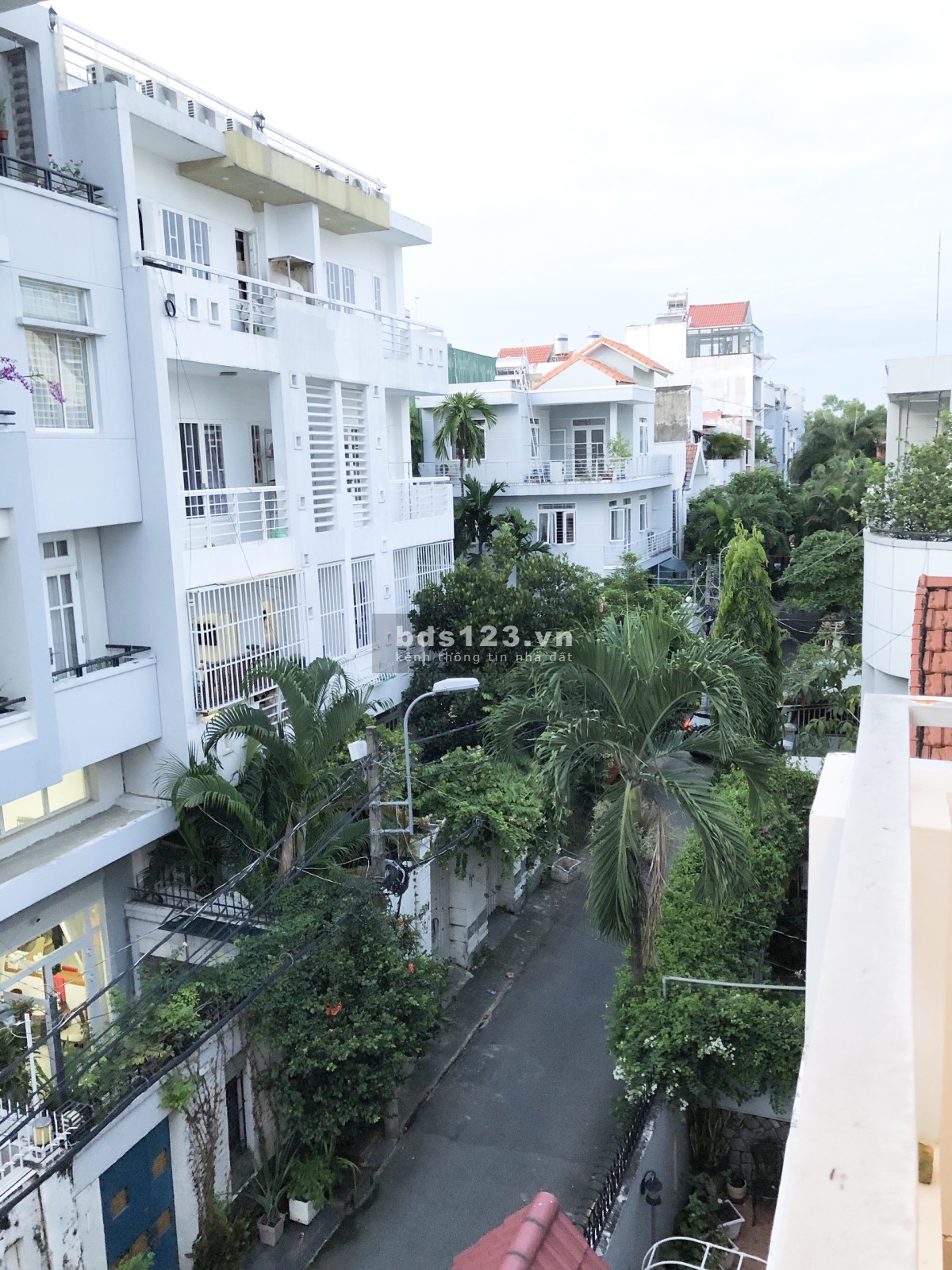 Bán nhà riêng mặt tiền đường số 4, làng báo chí, phường Thảo Điền, quận 2, TPHCM