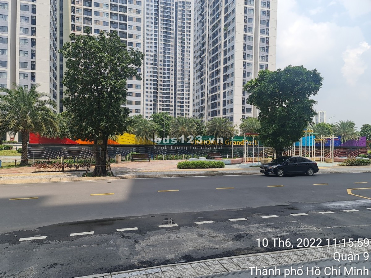 Chính Chủ Cho Thuê Căn Hộ Vinhomes 3PN2WC Tiện Nghi Trống full Luxury