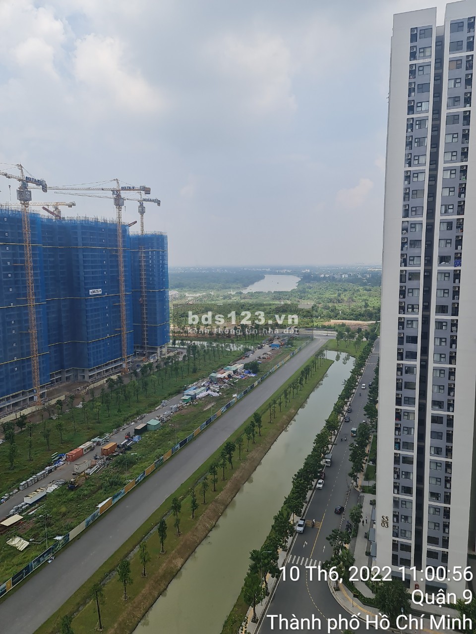 Chính Chủ Cho Thuê Căn Hộ Vinhomes 3PN2WC Tiện Nghi Trống full Luxury