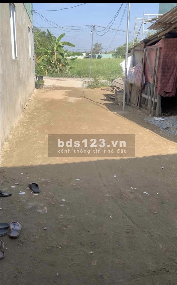 Bán nhà đẹp cấp 4 đường Mai Bá Hương, xã Lê Minh Xuân, huyện Bình Chánh, TPHCM