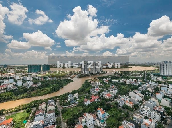 Tin thật 100% bán căn hộ 3PN - 96m2 view đẹp, tầng trung giá 5.6 tỷ bao thuế phí, LH: 0903681920