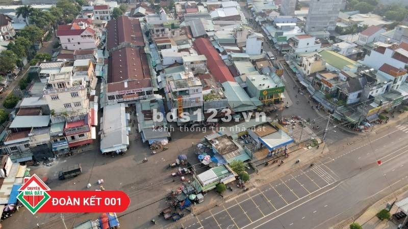 Chính chủ bán đất sổ sẵn thổ cư 100% sát bên chợ Bù Đăng Bình Phước