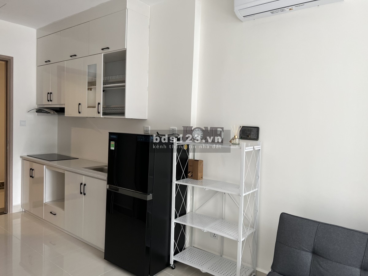 Cho thuê căn studio Tại Vinhomes Smart City giá 8.5TR Lh: 0968672484