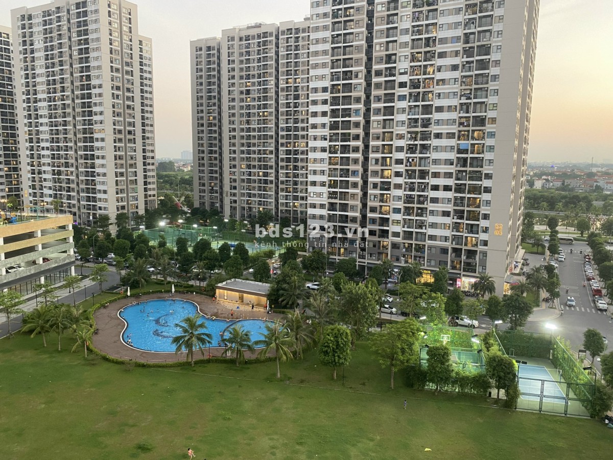 Bán căn hộ 3N 2VS full nội thất, căn góc, hướng mát giá 2.29 tỷ tại Vinhomes Ocean Park