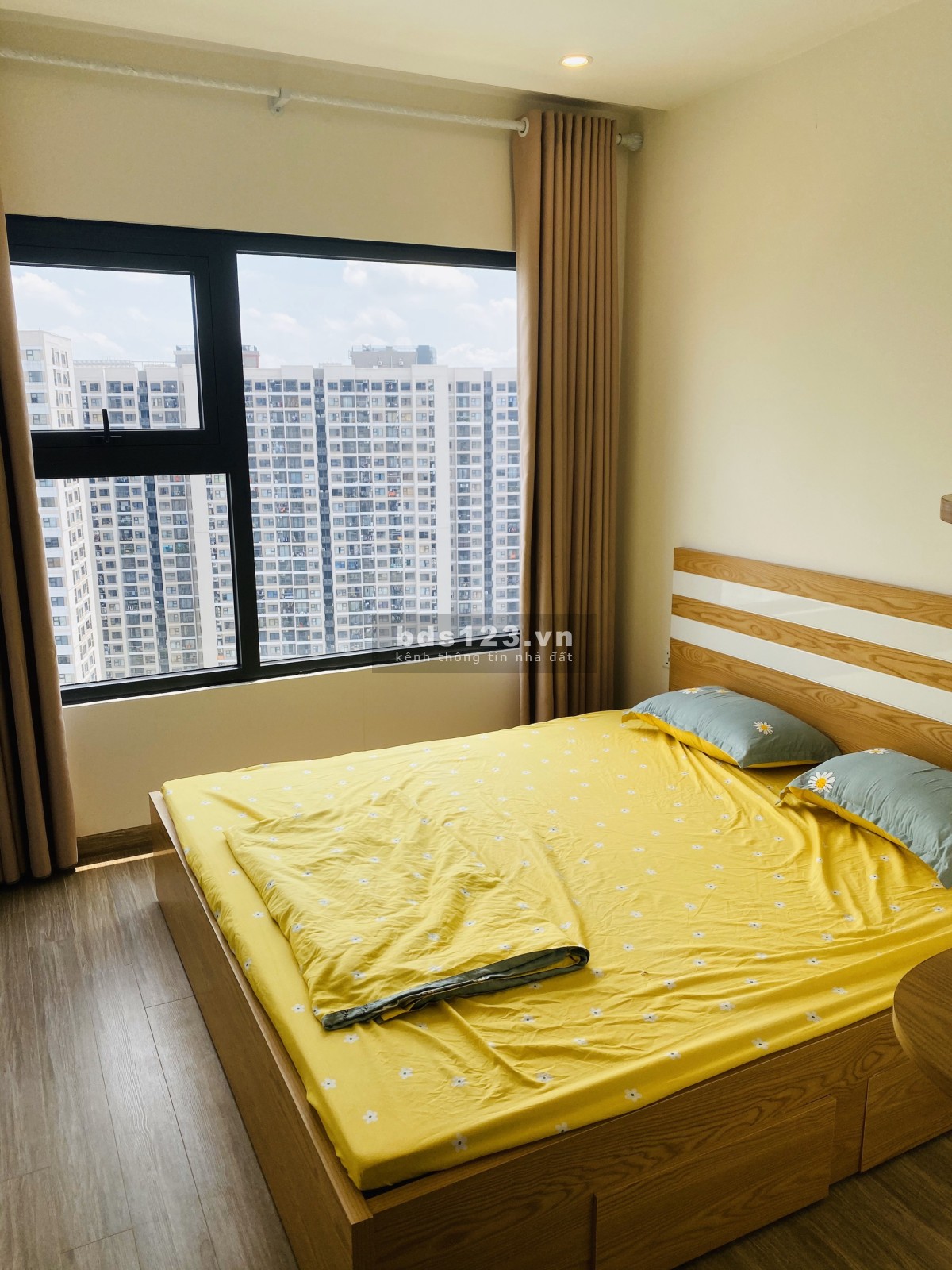 Cần bán gấp căn 2N 1VS giá 1.55 tỷ view biển hồ tại Vinhomes Ocean Park 0965 479 380