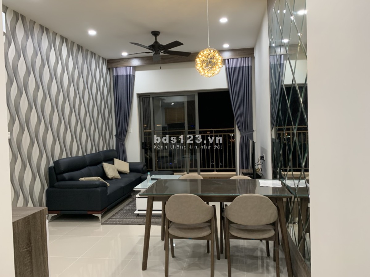 Cho thuê 3PN full nt chỉ 21 triệu The Sun Avenue tầng cao, giá tốt