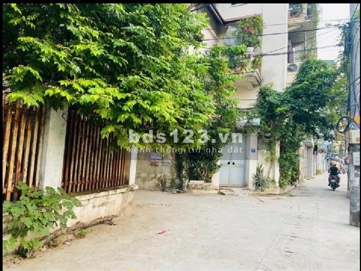 Bán nhà Kim Giang cầu Dậu ngõ thông sát công viên, hồ, ngã tư cầu dậu, DT 440m² x 4 tầng giá 3,98 tỷ