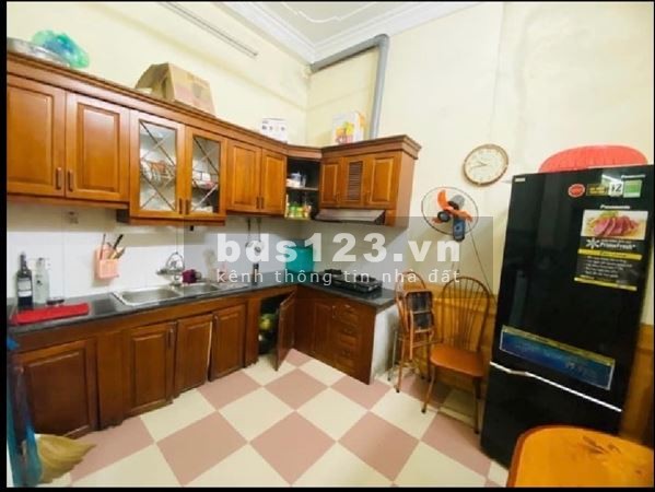 Bán nhà Kim Giang cầu Dậu ngõ thông sát công viên, hồ, ngã tư cầu dậu, DT 440m² x 4 tầng giá 3,98 tỷ
