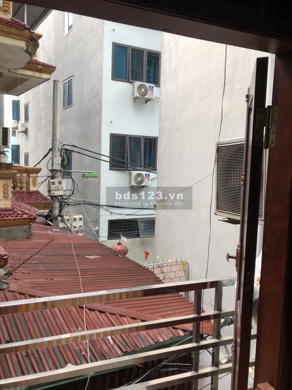 Bán nhà phường Mễ Trì, Nam Từ Liêm, Hà Nội 4 tầng 1 tum LH 0989889173