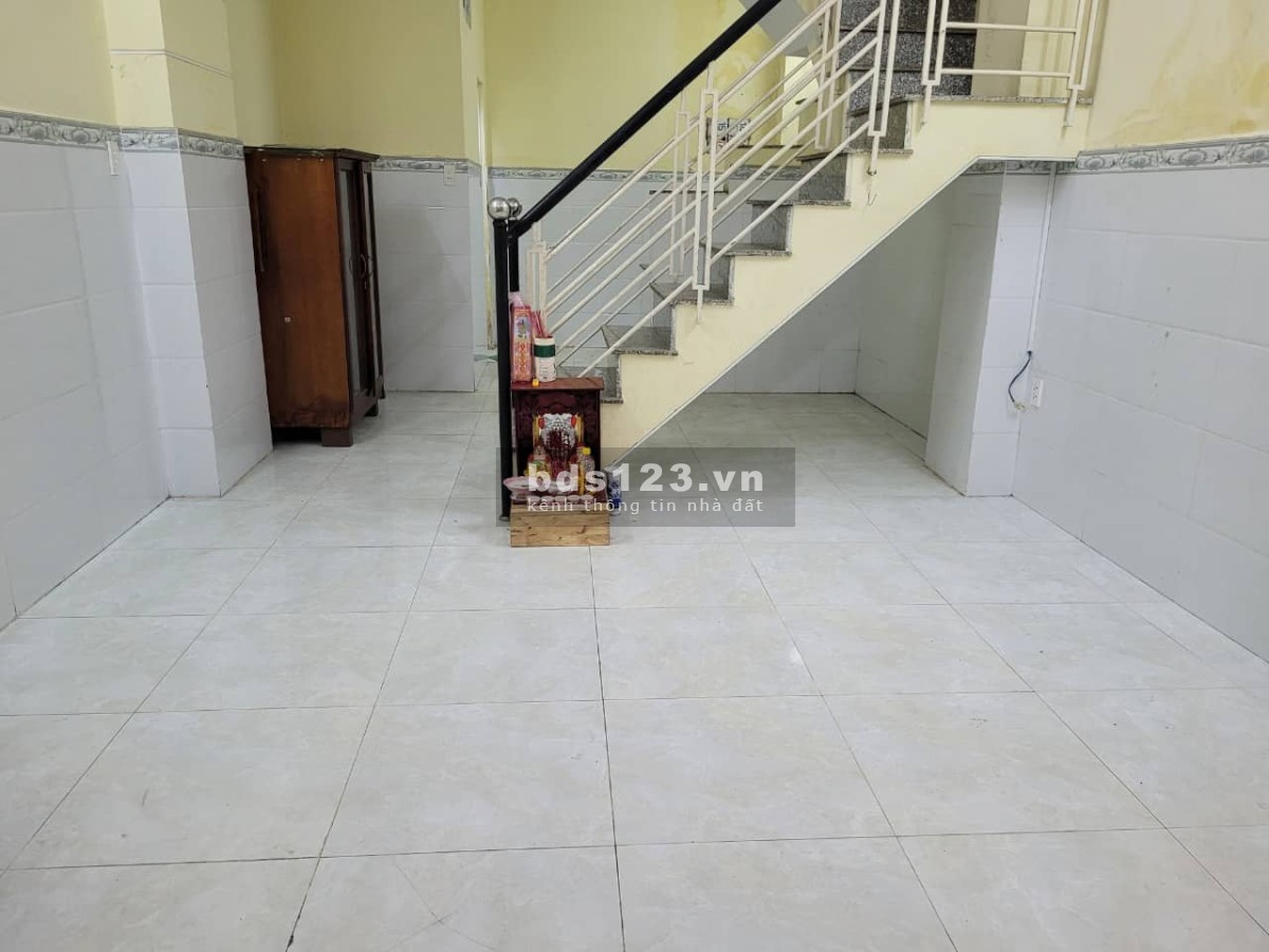 Bán nhà riêng Bờ Bao Tân Thắng, gần chợ Sơn Kỳ giá chỉ 4,2 tỷ đồng LH 0905 07 72 80