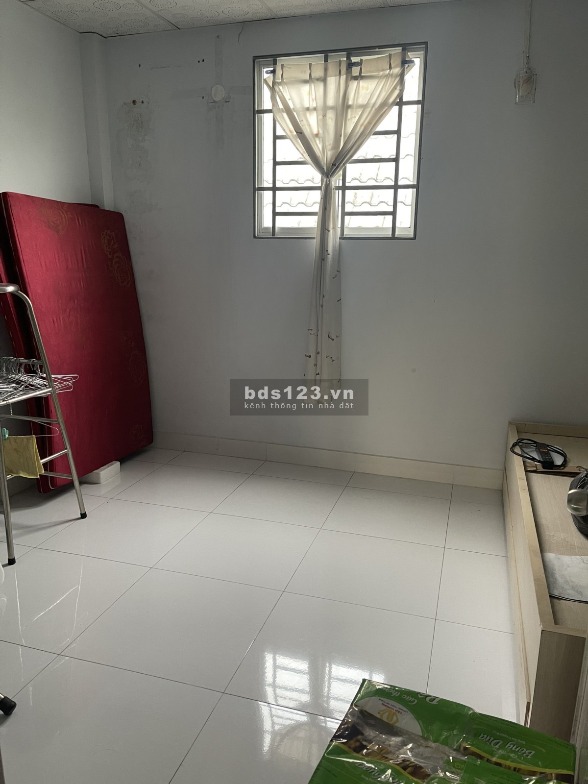 Bán nhà 1trệt 1lầu 40m², p Hiệp Bình Phước, Thủ Đức 1tỷ9. LH cô Loan :0934000853 để trao đổi