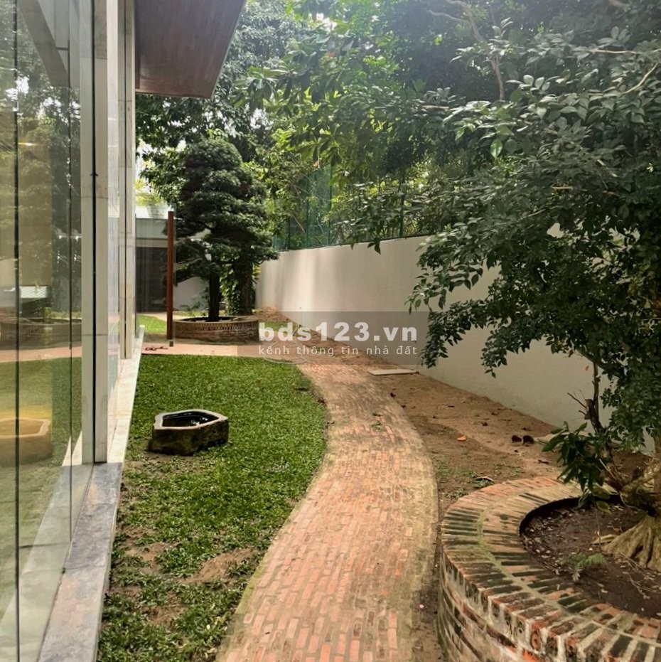 Biệt thự 1.033m² Xuân Thủy, Thảo Điền, Q2. DT: 32m x 33m, KC: 4 Lầu. Chỉ 550 tỷ TL - 0911.989.098.