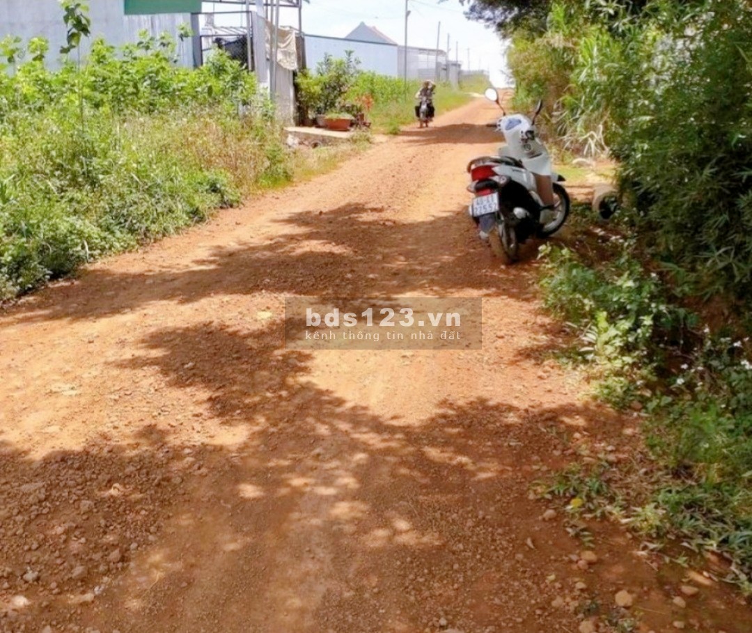 Diện tích sử dụng 177m2 tôi bán gấp 670tr ngay trung tâm Lộc An, sang tên ngay