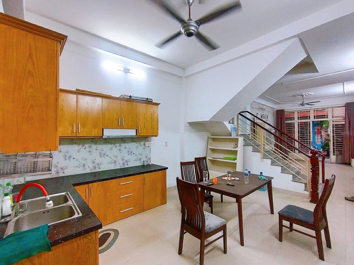 Bán nhà HXH đường Bùi Thị Xuân, quận Tân Bình, DT 79m² x 3 tầng, giá 8,5 tỷ đồng