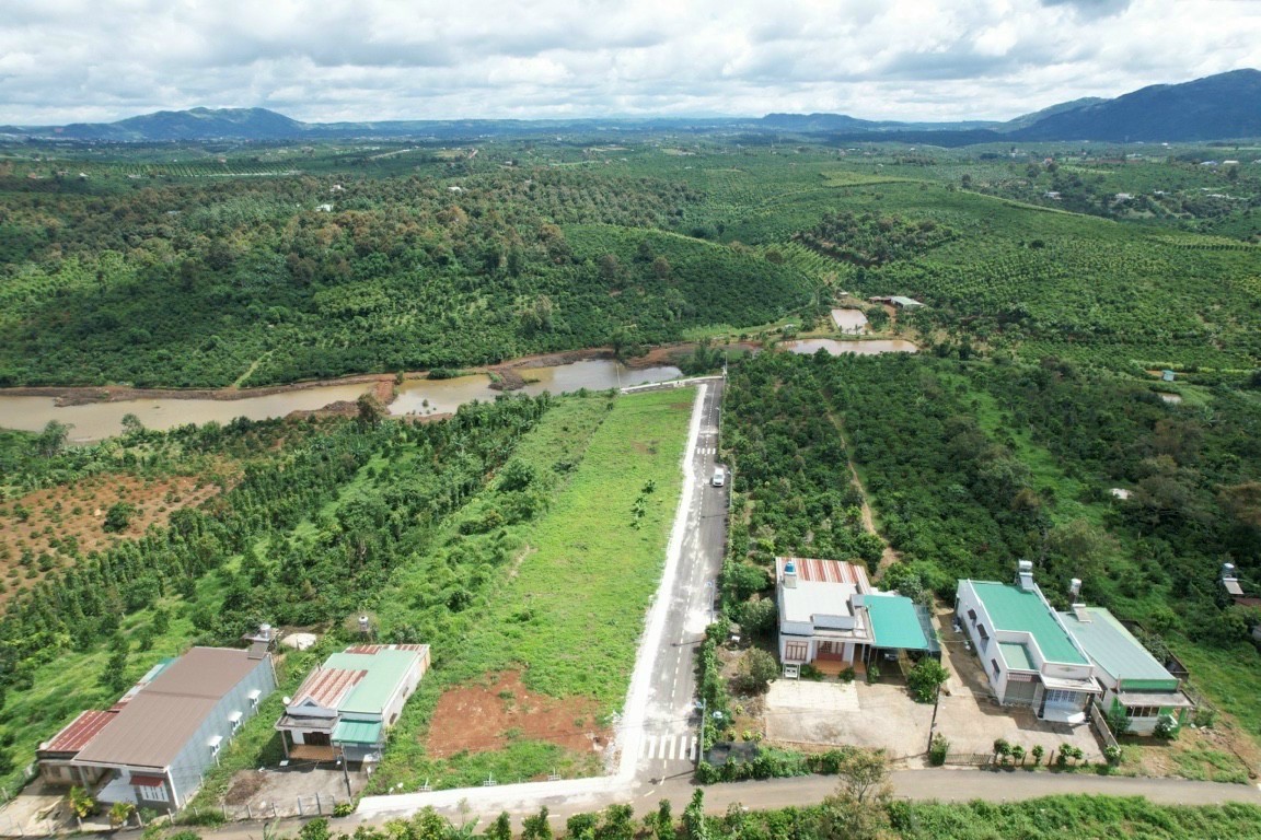 Bán đất thổ cư mặt tiền QL20, khu dân cư hiện hữu cách 500m, cách TT Bảo Lộc chỉ 15km, giá chỉ