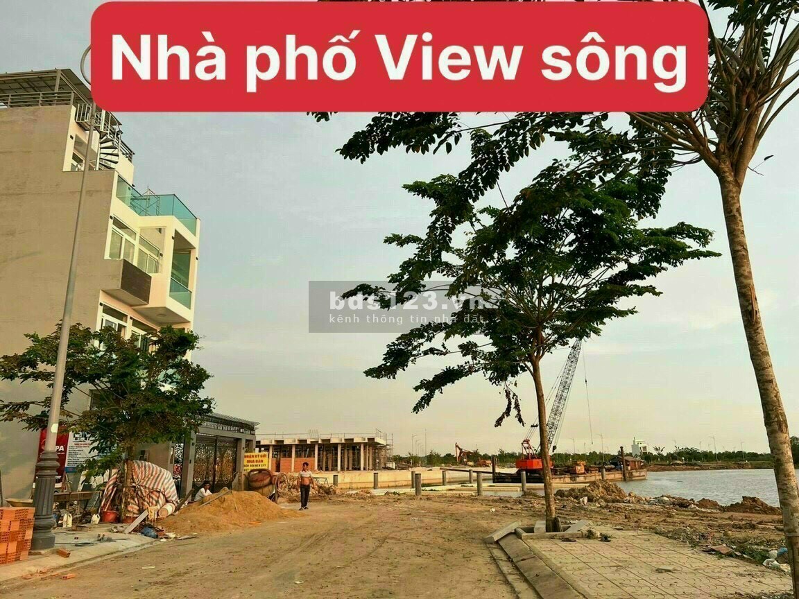 Chính chủ cần bán lô Biệt thự Khang Thịnh bến du thuyền lô góc, giá 7 tỷ. Lh em Yến 0906925656